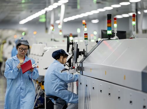 三中全會(huì) 引領(lǐng)數(shù)字經(jīng)濟(jì)轉(zhuǎn)型升級的新路徑與市場調(diào)查